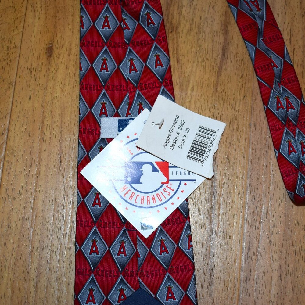 MLB Los Angeles Angels Necktie Mens OS Red NEW Silk Diamond Logo Eagle Neckwear - Picture 6 of 7